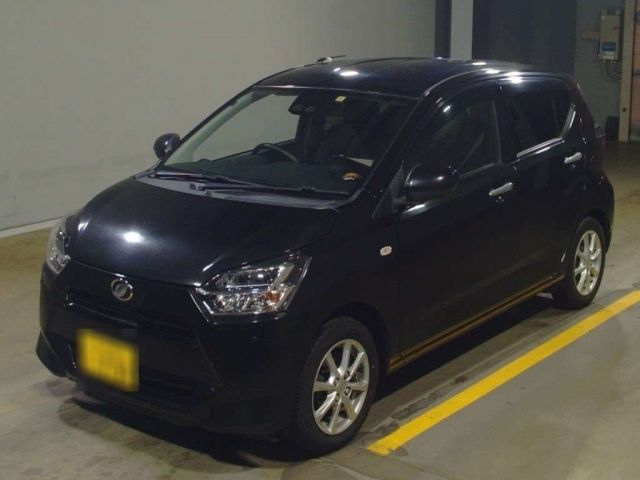 3221 Daihatsu Mira e s LA350S 2017 г. (TAA Yokohama)